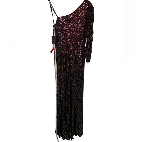 NWT Mac Duggal one sleeve iridescent sequin column gown size 8 26591 - Picture 6 of 11